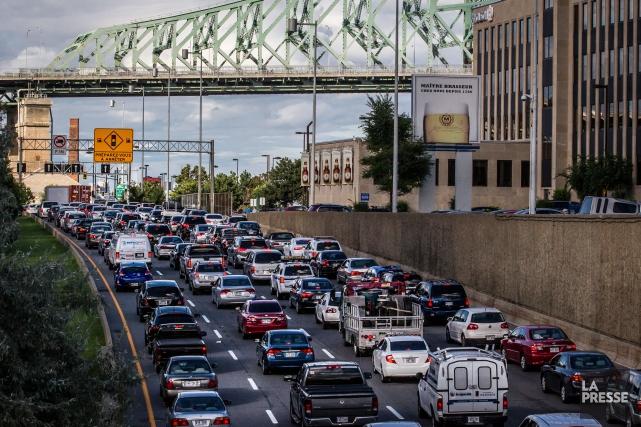 Congestion routière: «La solution, c'est le transport collectif», dit Poëti | Bruno Bisson | Montréal