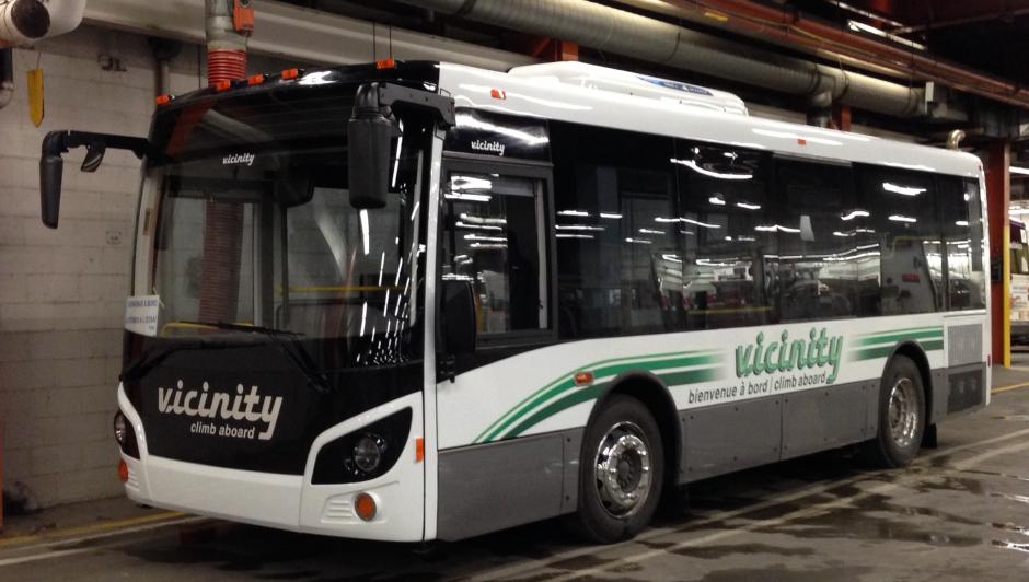 Un minibus à l'essai sillonne actuellement les rues - Société - Courrier Laval